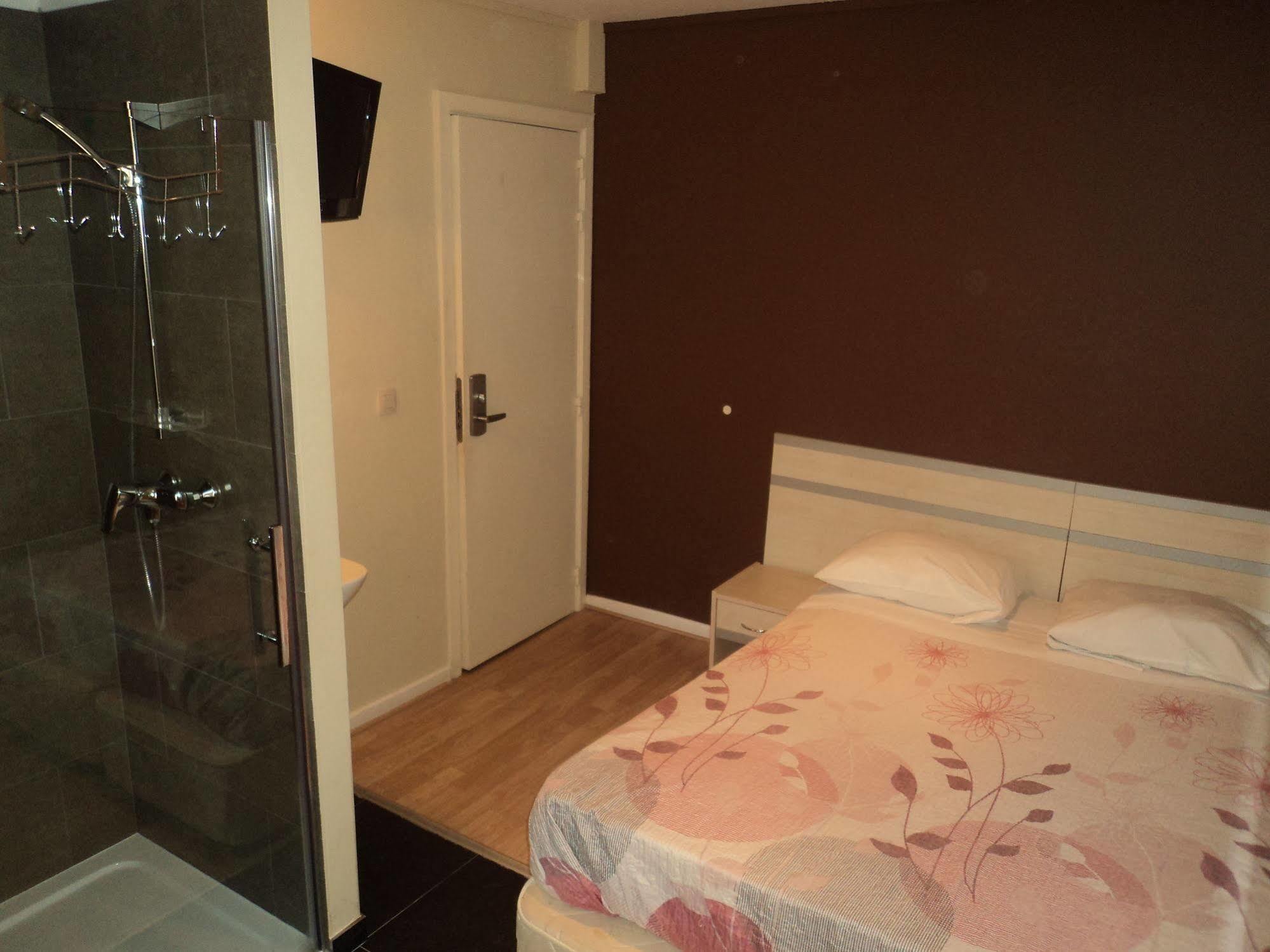 Hotel Albergo Hotel Brussels