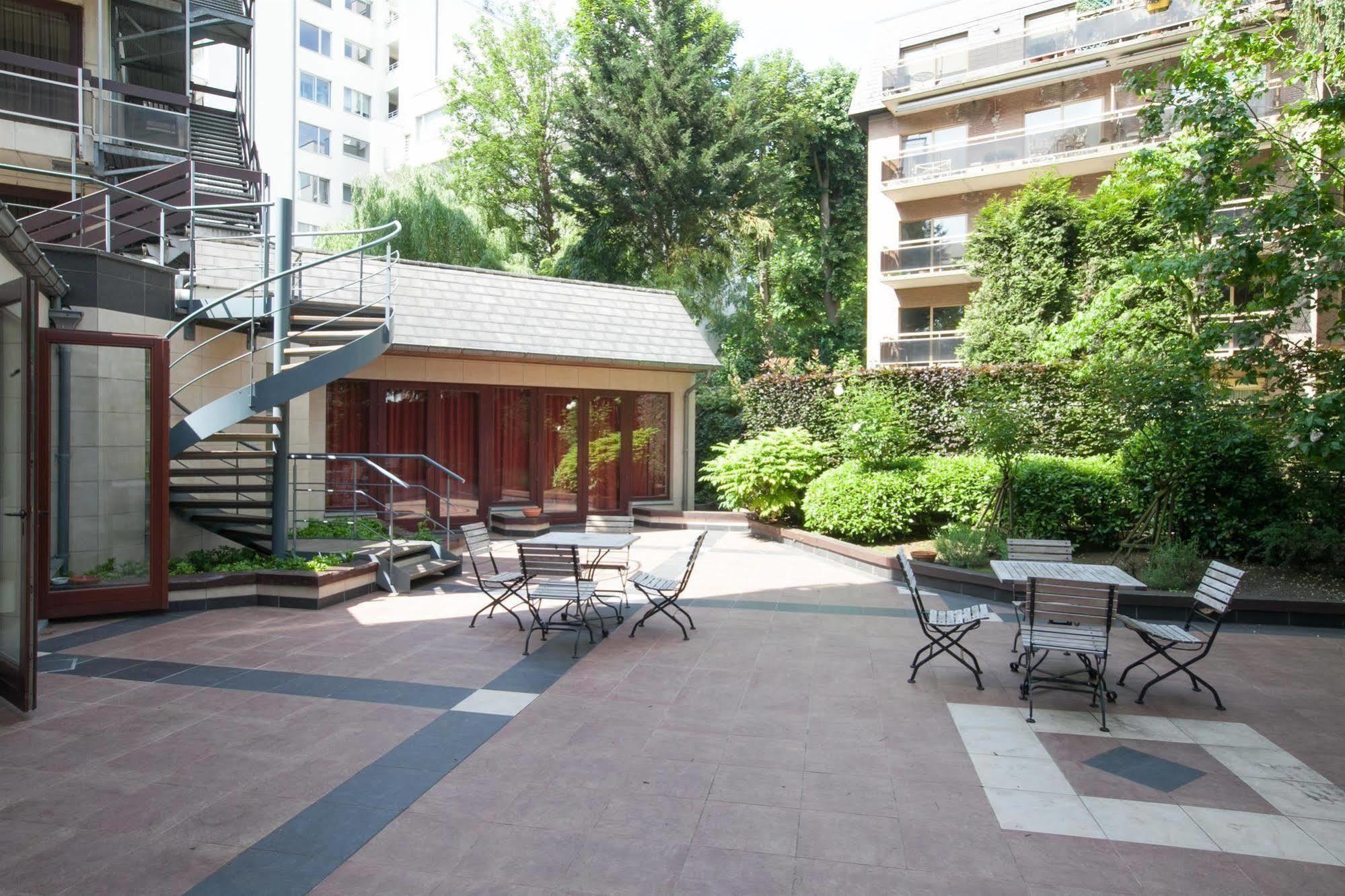 Hotel Best Western County House 3*