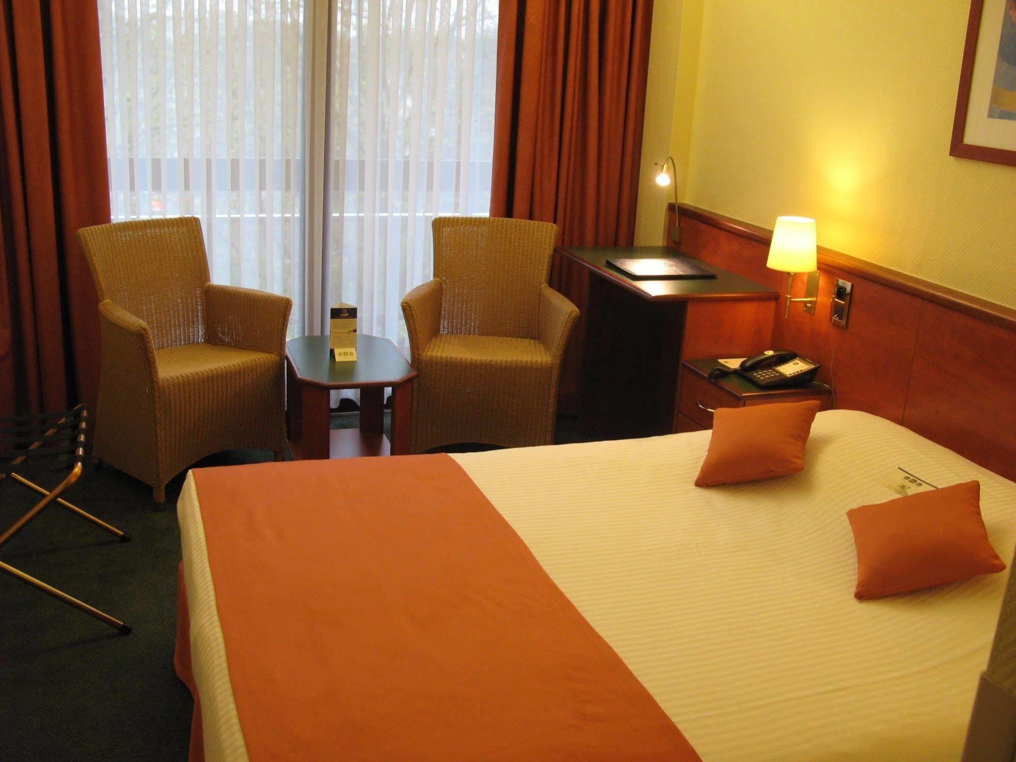 Best Western County House Hotel