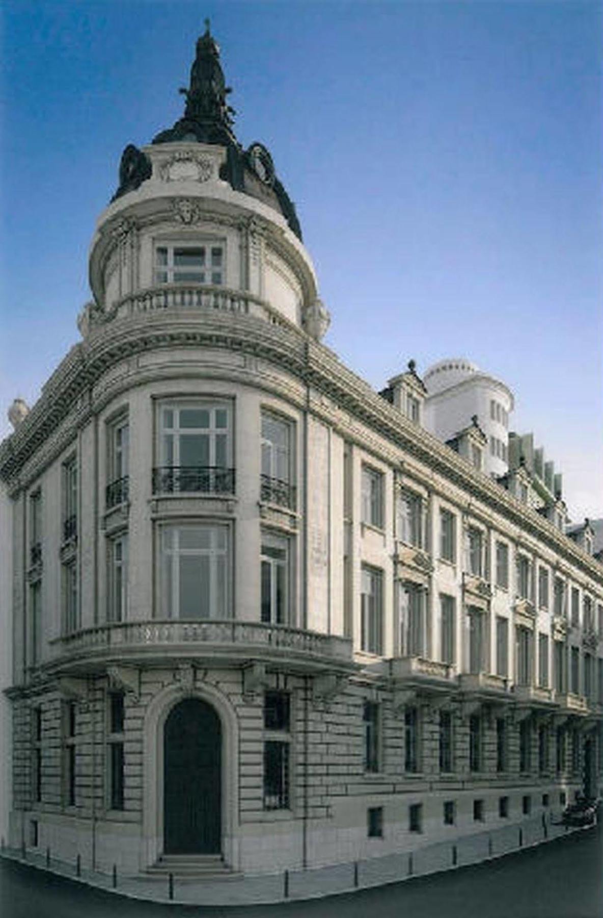 Chambon Suites 2*