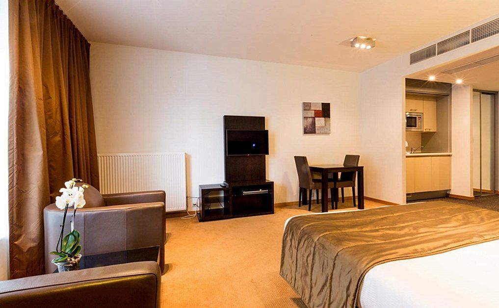 Diamant Eu Aparthotel