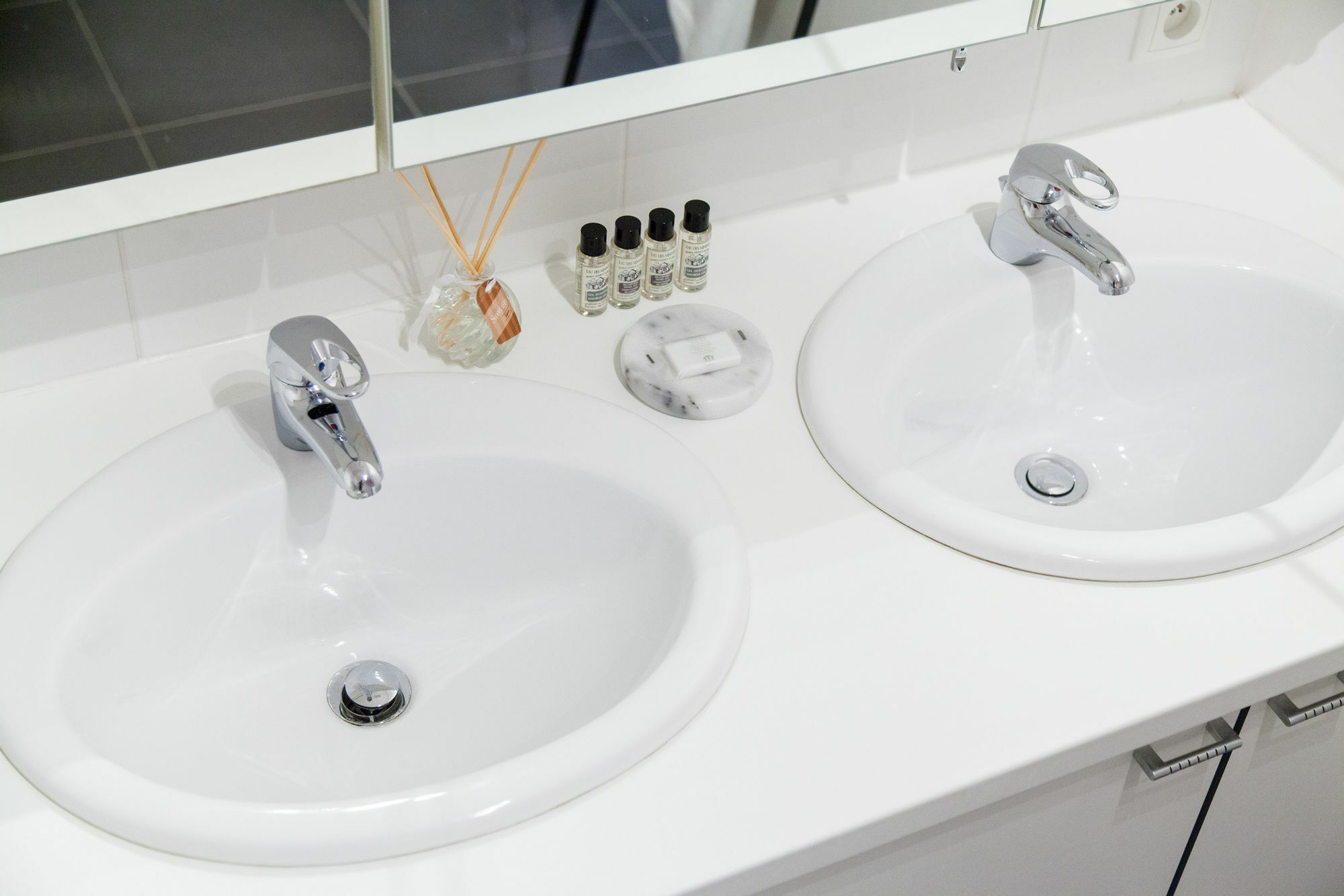 Sweet Inn Apartments - Germoir * Brussels