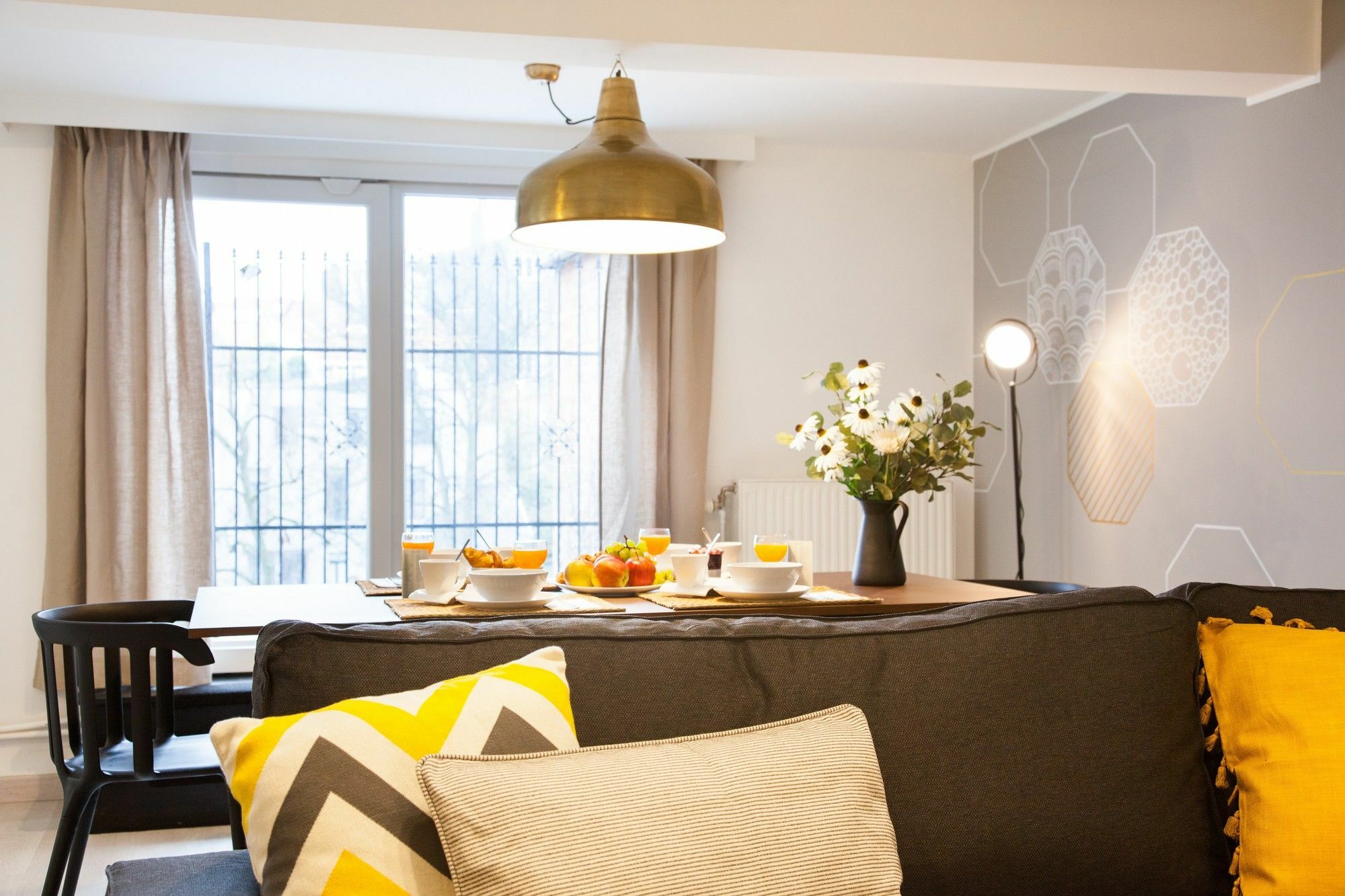 Sweet Apartments- Avenue Louise Apartment Brussels