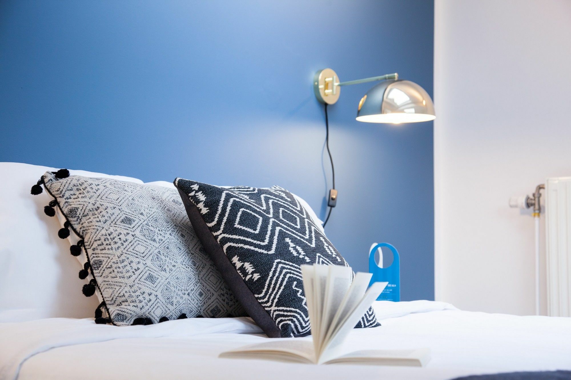 Sweet Apartments- Avenue Louise Apartment Brussels