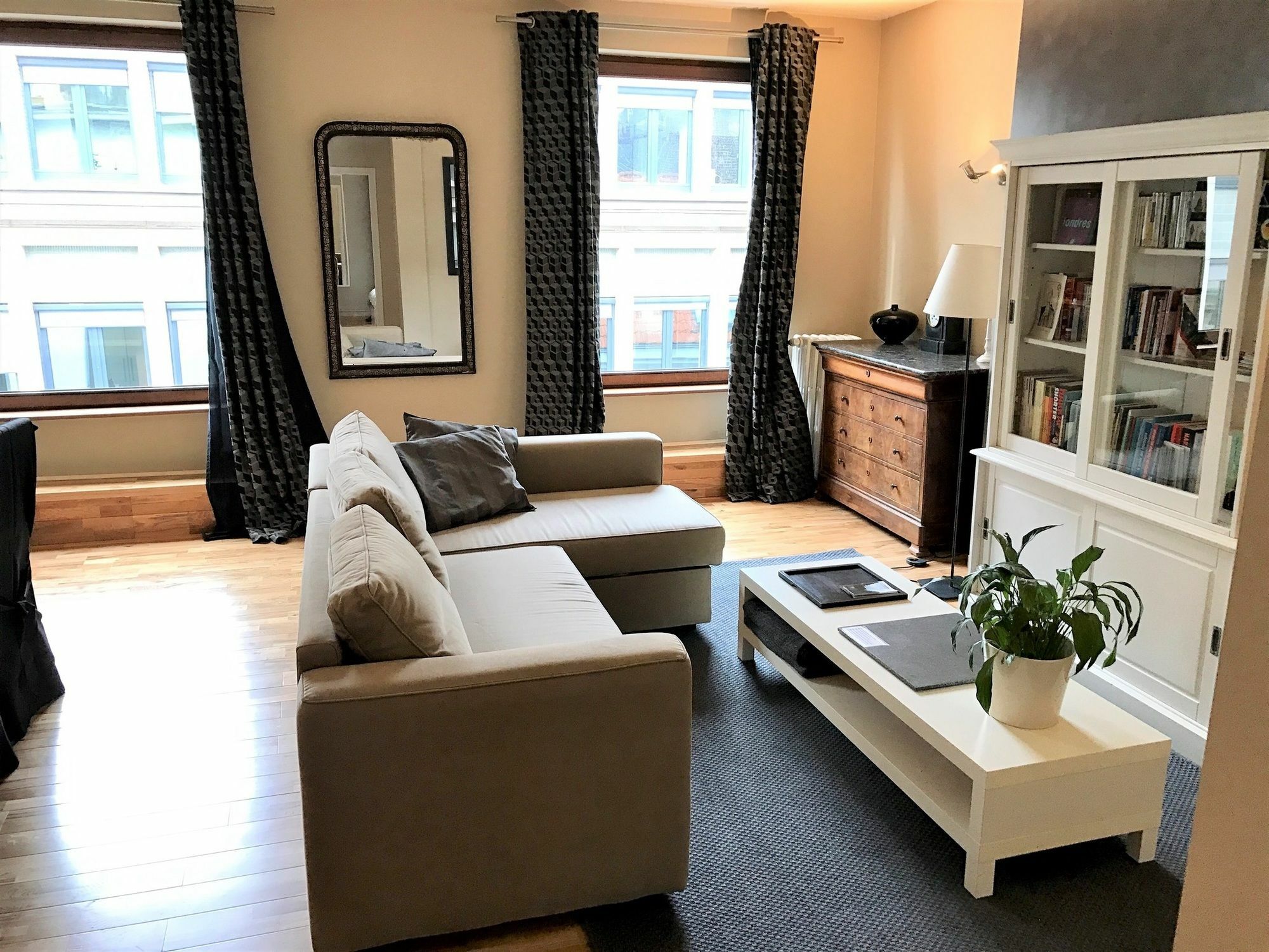 Bright And Modern With One Bedroom In The Center Of Bru * Brussel